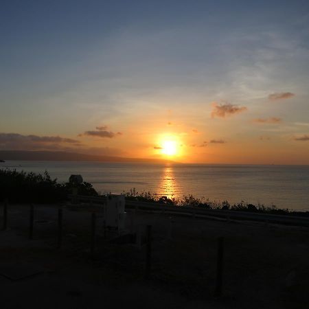 The Sunset Hotel Flying Fish Cove Exterior foto